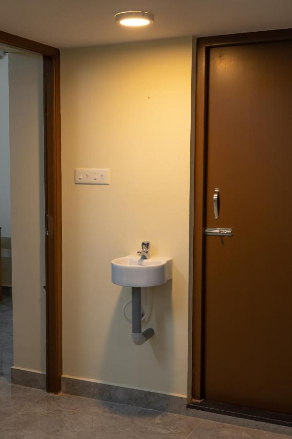 Live Inn Jp Nagar Tiruchirappalli Екстер'єр фото
